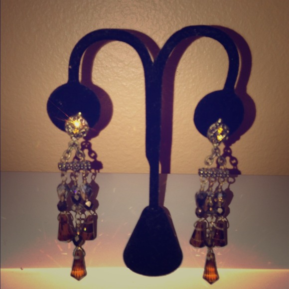 Elegant chandelier earrings