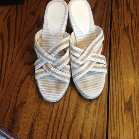 Wedge sandals