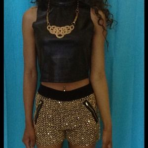 Gold  sequins shorts @divamariahurst