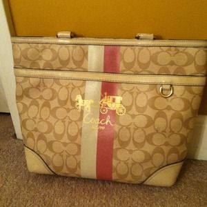 Authentic coach purse