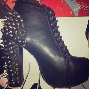 Spiked boots!