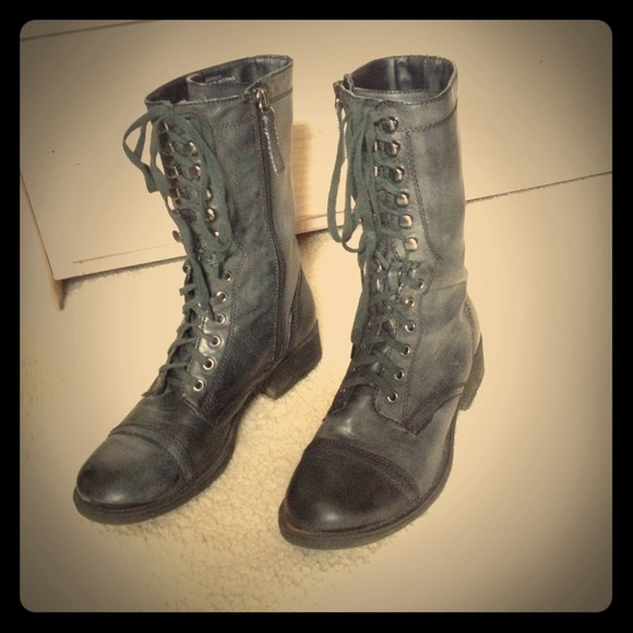 GUESS Combat Boots