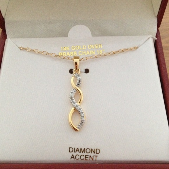 Jewelry - 18k Diamond accent infinity pendant and chain