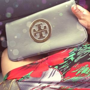 Brand New Tory Burch Bag!!