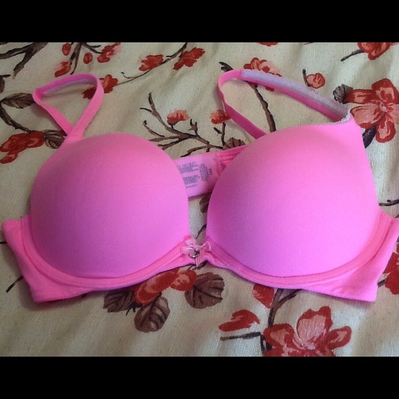 Reserved Victoria's Secret push up Sz 38B