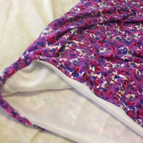 Floral dress - Picture 4 of 4