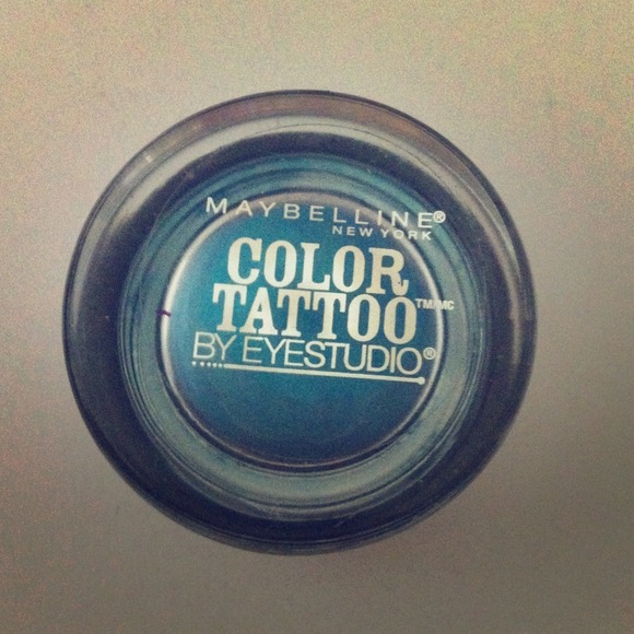 Maybelline Color tattoo eyeshadow