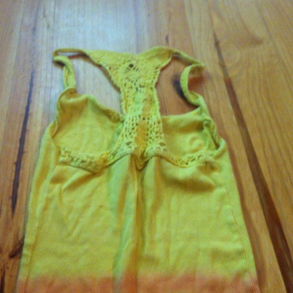 Tank top - Picture 3 of 3