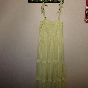 Gorgeous cream lace F21 maxi dress