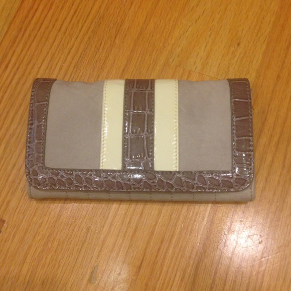 Aldo wallet