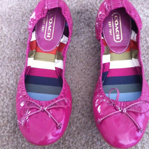 Ballerina flats, Coach