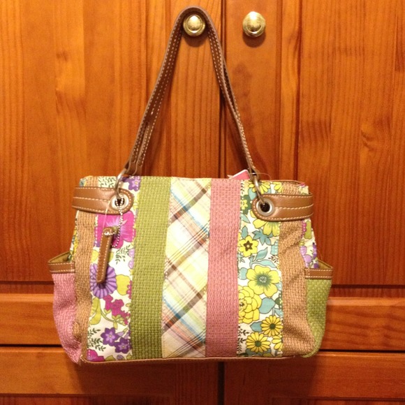 NWT Relic Brand Megan Tote!