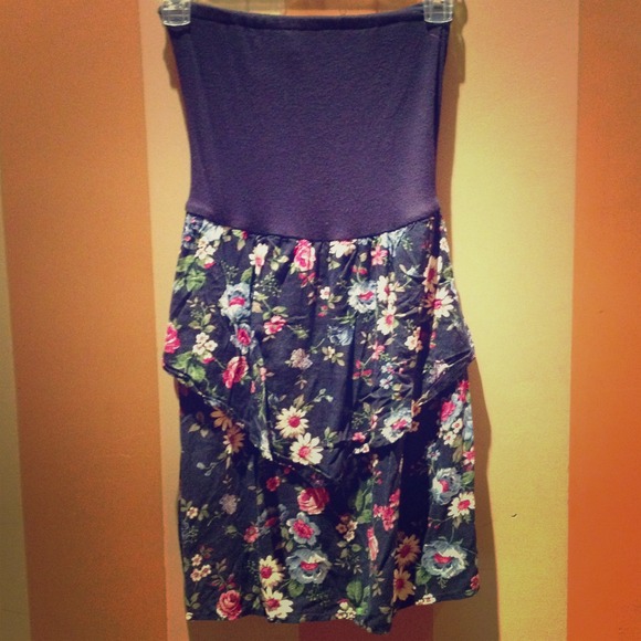 Navy blue floral dress - Picture 1 of 4