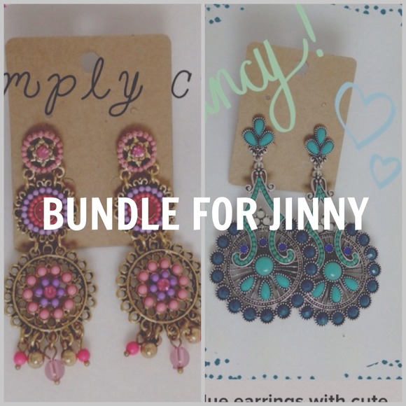 Bundle Teal and blue earrings with cute design 💙