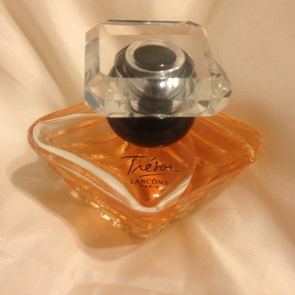 Lancôme Tresor perfume and lotion... Never used