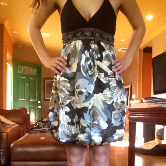 Brush floral beaded dress - Picture 3 of 4