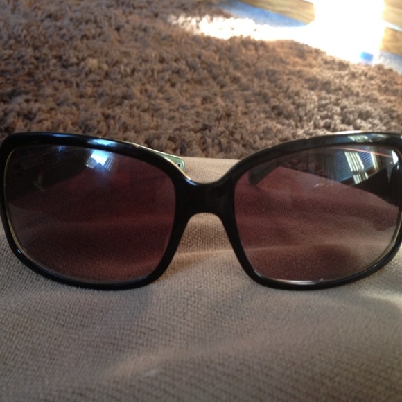 ❌Hold❌Authentic COACH sunglasses