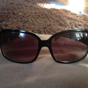 ❌Hold❌Authentic COACH sunglasses