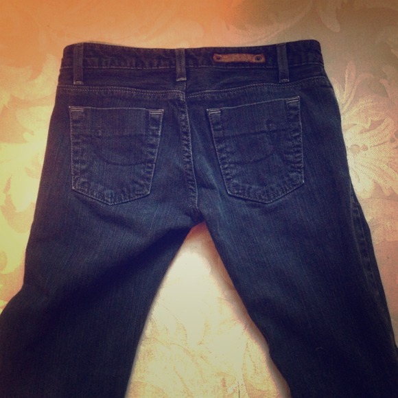 Black DKNY jeans