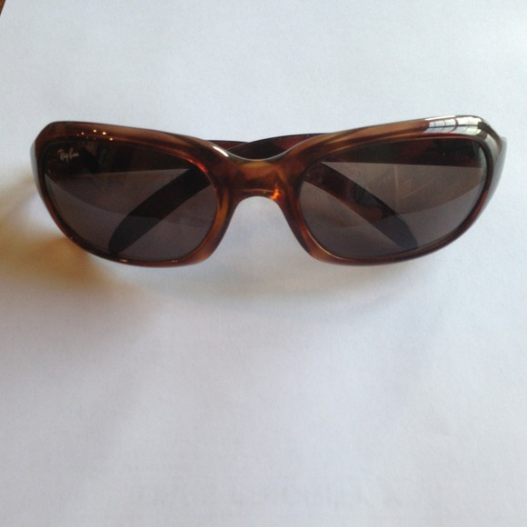 🚫🚫SOLD🚫🚫Authentic Ray Ban Ray-Ban Glasses Tort - Picture 1 of 4