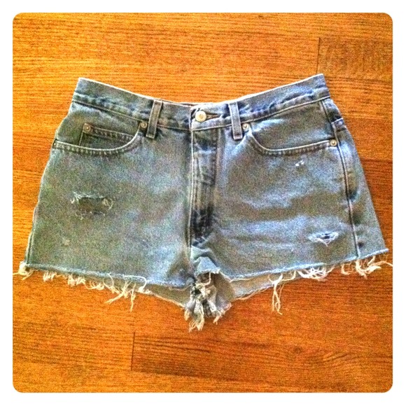 High Waisted Jean shorts! Cute!