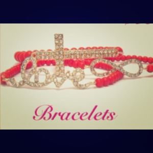 Red set of 3 arm candy ❤