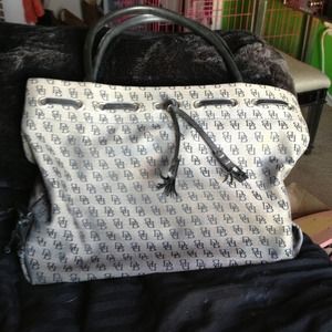 Old school authentic Dooney with coin purse!!