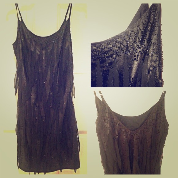Black Guess flapper dress
