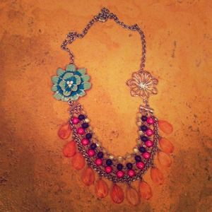 Unique fashion necklace