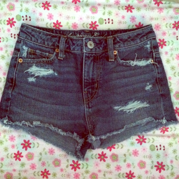 American Eagle Outfitters Denim - ✨REDUCED✨ high waisted AE shorts👌