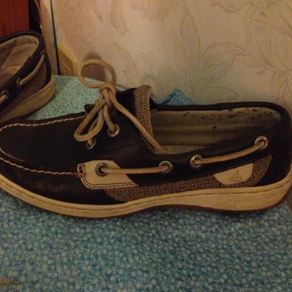 Sperry top-sider boat shoes