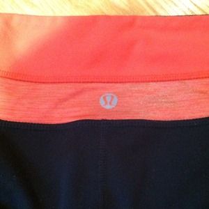 🌻LuluLemon Groove Pants