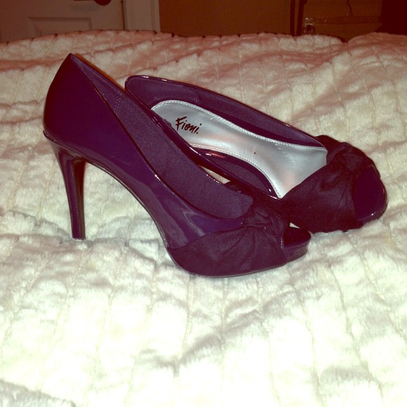 SOLD!  Purple Heels