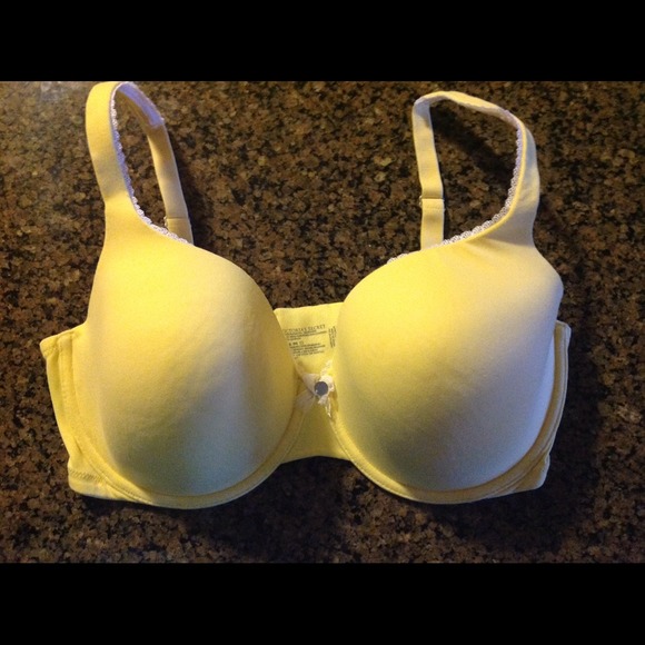 SOLD.......38DD Victoria Secrets Bra