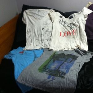 Bundle of 4 XL American eagle tee-shirts