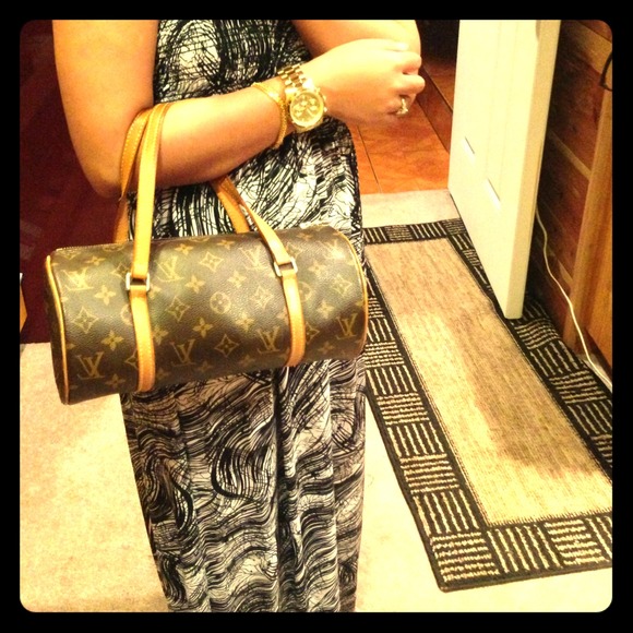 **SOLD**Authentic louis vuitton papillon