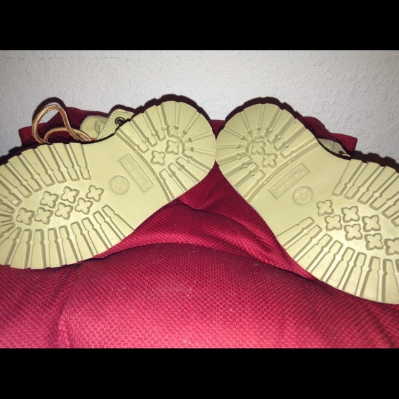 Timberlands - Picture 4 of 4