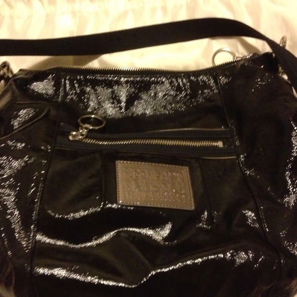 Authentic Coach Poppy - Picture 1 of 4