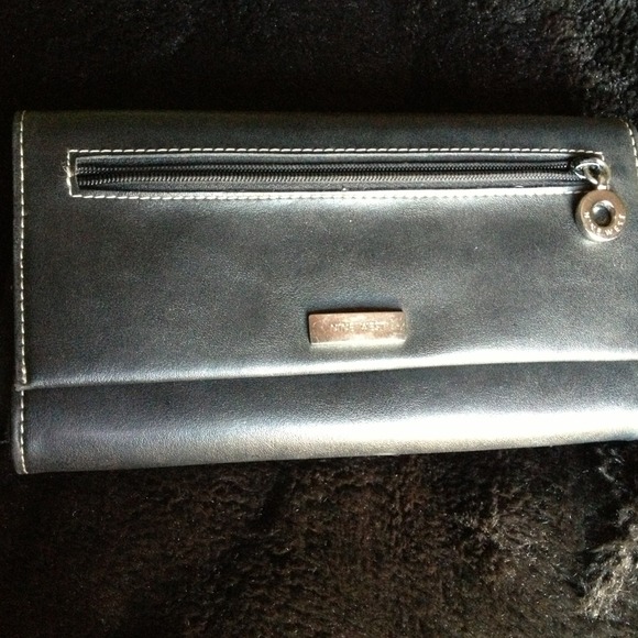 Black Nine West wallet