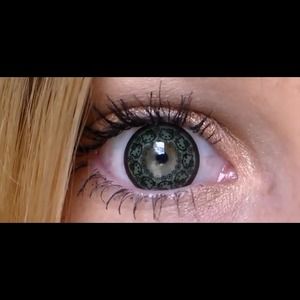 Hello kitty contacts.