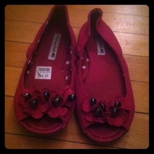 Size 6 1/2 American Eagle flats