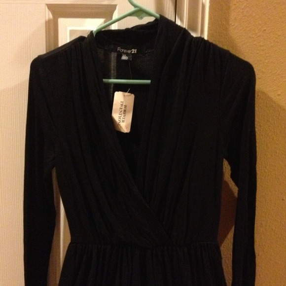 Does not fit, never worn.