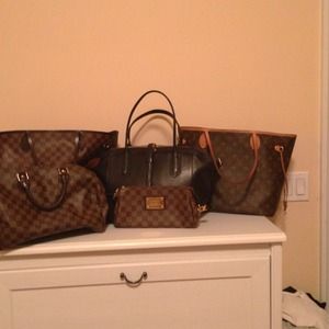 To sell or not to sell