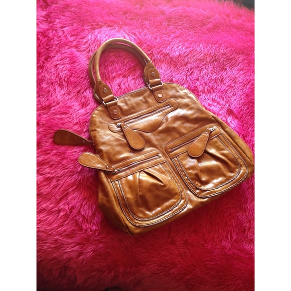 Camel Tone Pocket Purse