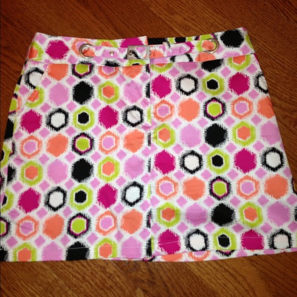 SOLD❗Printed Skirt with Attached Shorts Underneath - Picture 2 of 4