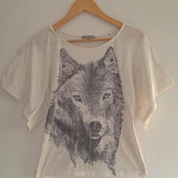 Charlotte Russe Tops - ⛔SOLD⛔ Wolf Graphic Top