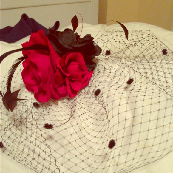 Mesh head piece