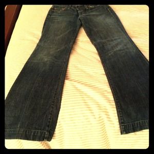 Women's "7 For All Mankind" denim jeans. Boot cut.
