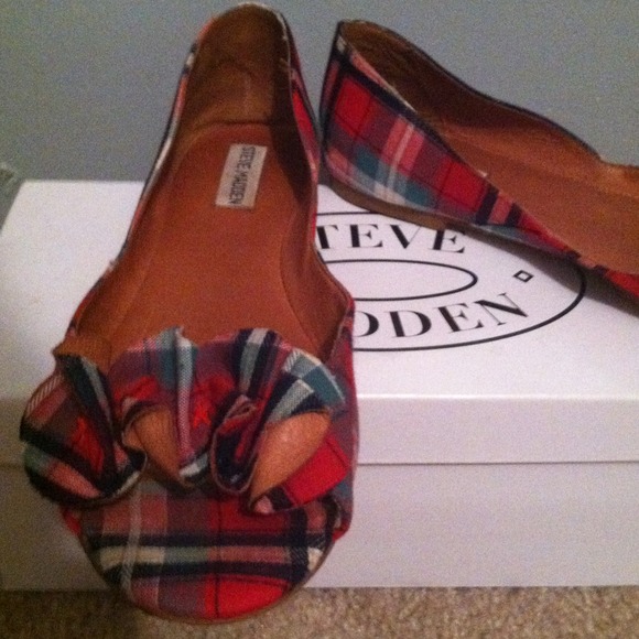 Steve Madden Plaid Ruffle Flats, 10 - Picture 2 of 5