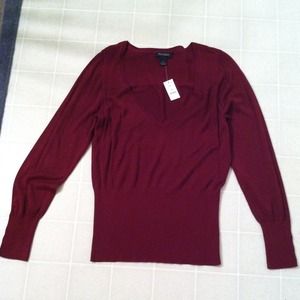 White House/Black Market burgundy v-neck sweater